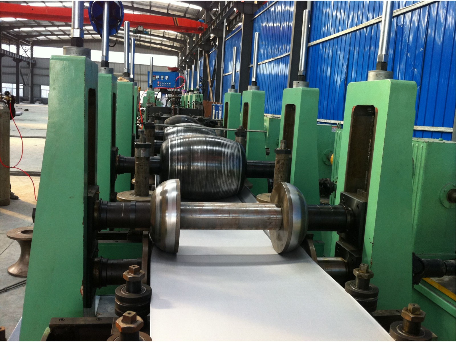 奔際不銹鋼-不銹鋼生成車間